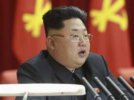 1520-Kim-Jong-Un-has-hilariously-terribl
